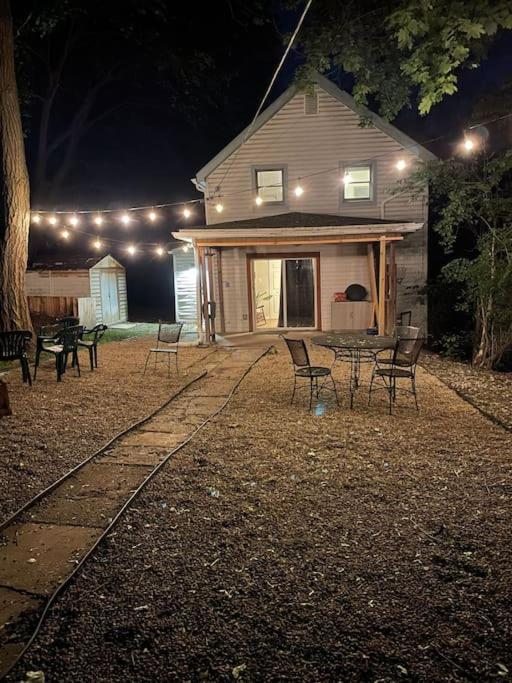 Cozy & Comfy Cottage In The City - W Parking بيتسبرغ المظهر الخارجي الصورة